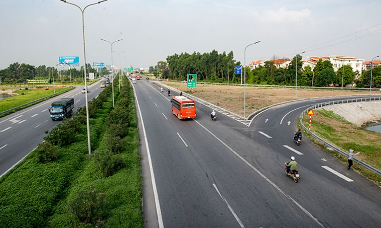 Phát triển hạ tầng giao thông vận tải tạo tiền đề thu hút đầu tư