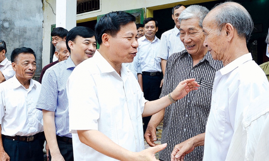"Công bộc" thời @