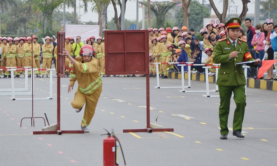 Tuyên truyền bảo đảm an toàn PCCC và ATGT tại khu công nghiệp VSIP Bắc Ninh