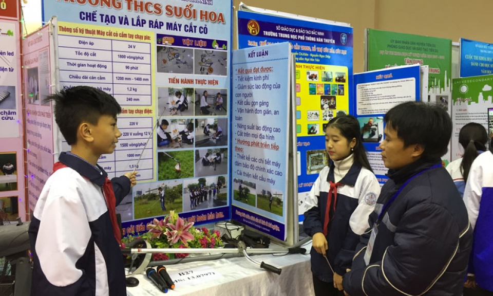 Ngành Giáo dục khởi động  cuộc thi Khoa học kỹ thuật  năm học 2018-2019