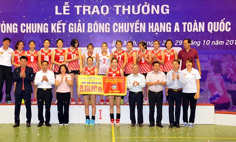 Đội bóng chuyền nữ Kinh Bắc  và hành trình vươn ra “biển lớn”