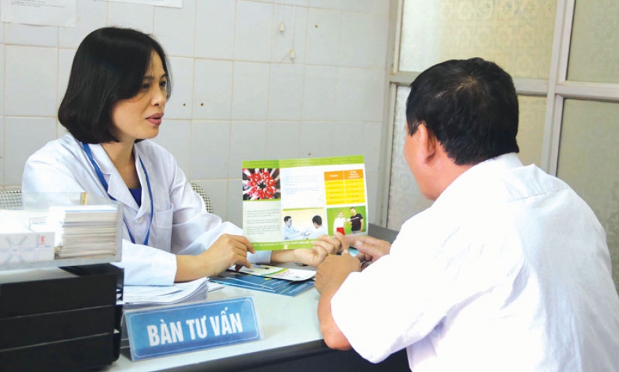 Chuyện ở phòng tư vấn, xét nghiệm HIV tự nguyện