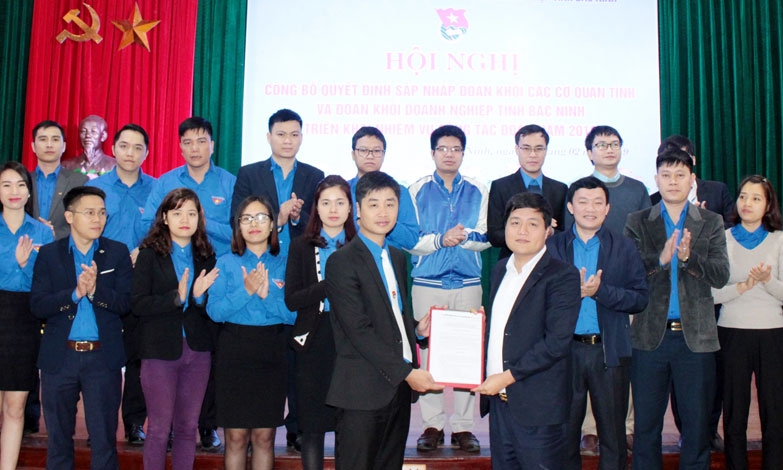 Công bố thành lập Đoàn Thanh niên Khối các cơ quan và doanh nghiệp tỉnh