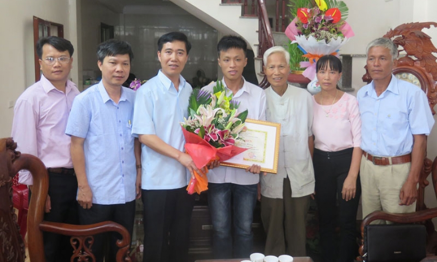 Đầu xuân nói chuyện khuyến học