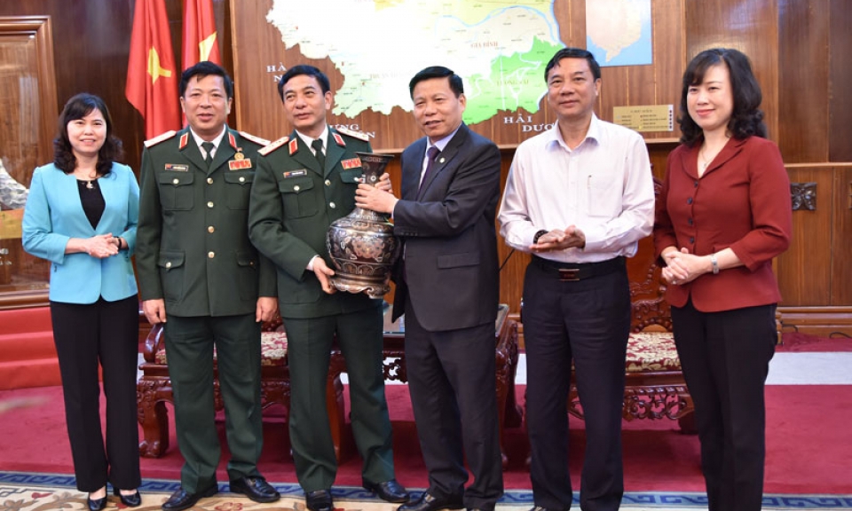 Thượng tướng Phan Văn Giang, Tổng Tham mưu trưởng Quân đội nhân dân Việt Nam, Thứ trưởng Bộ Quốc phòng thăm và làm việc tại Bắc Ninh