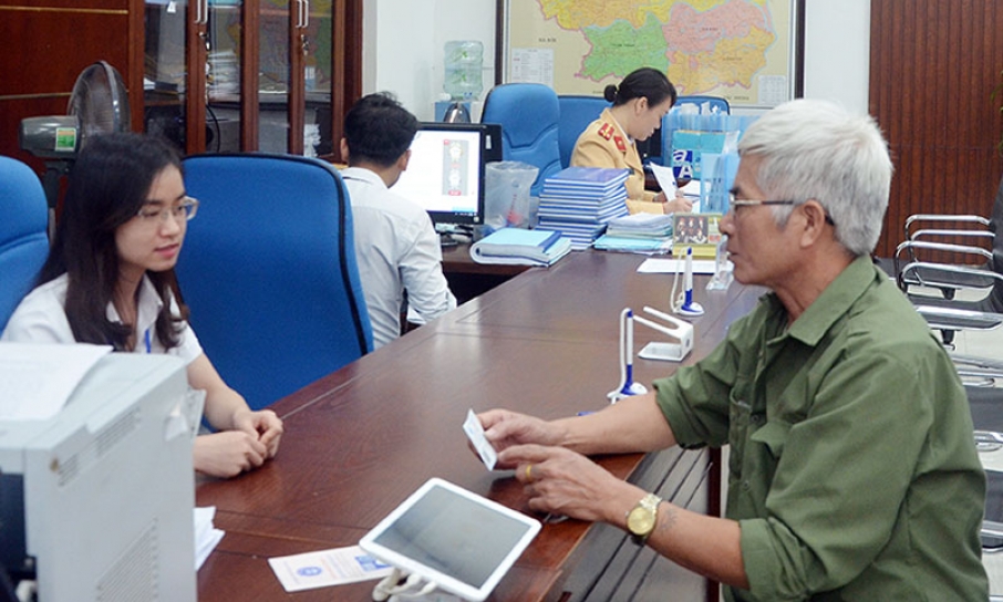 Nụ cười của người dân và nỗ lực của chính quyền