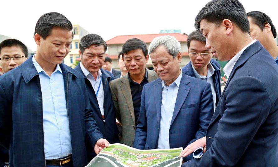 Chủ tịch UBND tỉnh Nguyễn Tử Quỳnh kiểm tra một số công trình giáo dục, công cộng tại thành phố Bắc Ninh