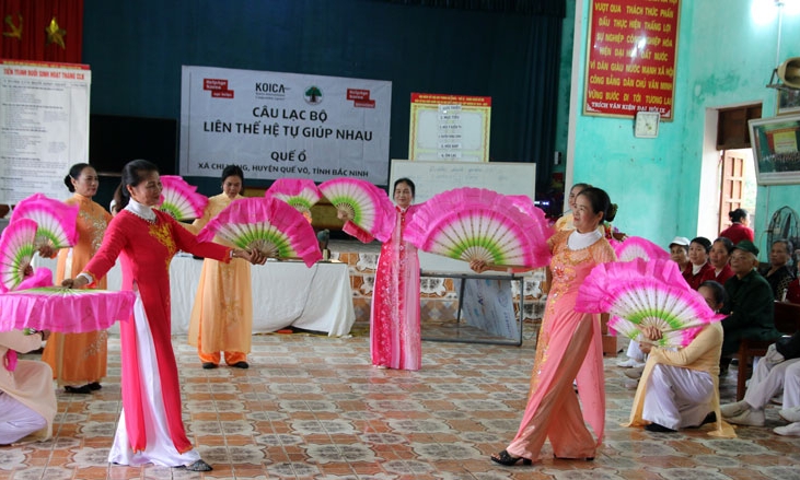 Nhân rộng mô hình câu lạc bộ liên thế hệ tự giúp nhau