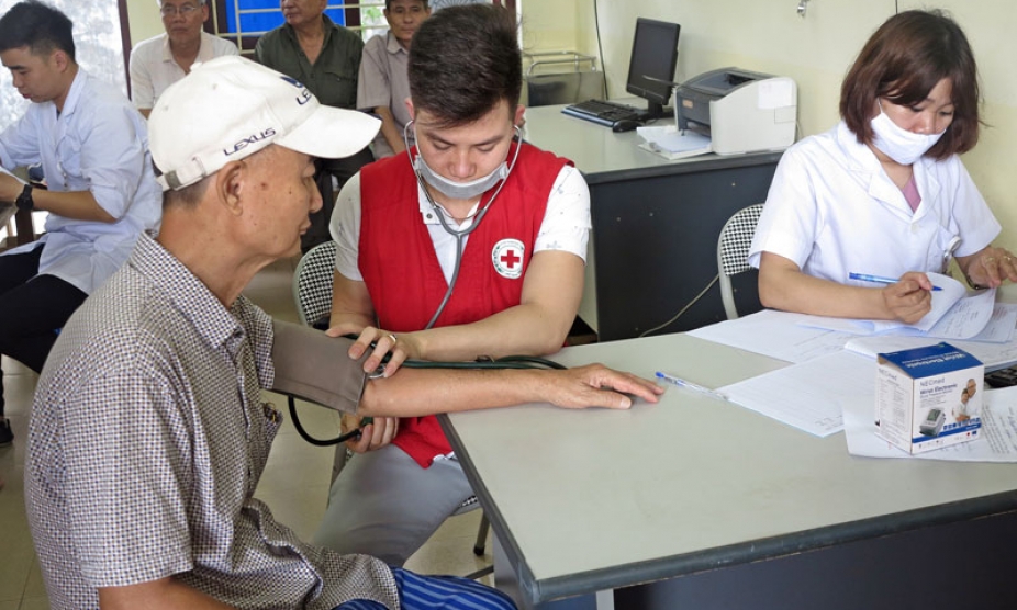 Học Bác trong làm nhân đạo
