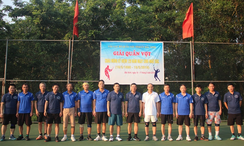 Giải Quần vợt chào mừng 129 năm ngày sinh nhật Bác