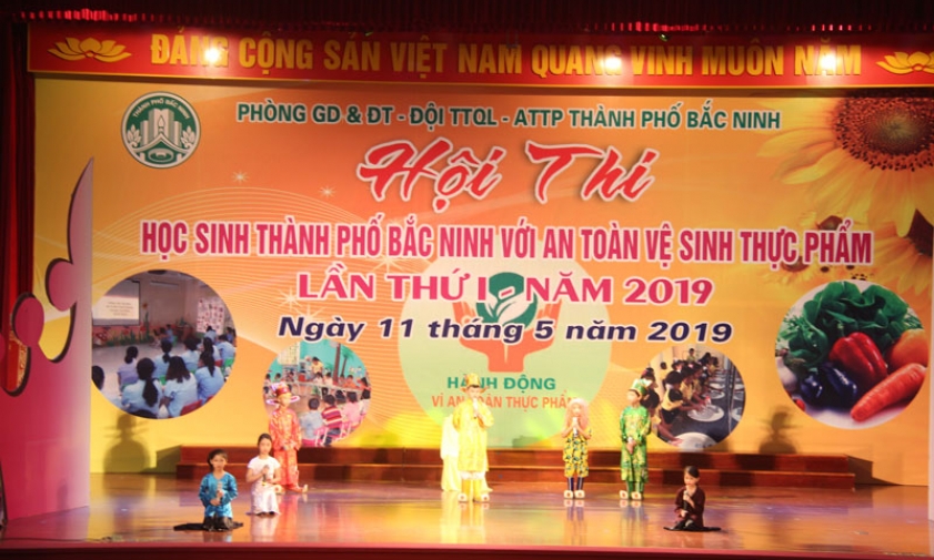 Hội thi “ Học sinh thành phố Bắc Ninh với vệ sinh an toàn thực phẩm”