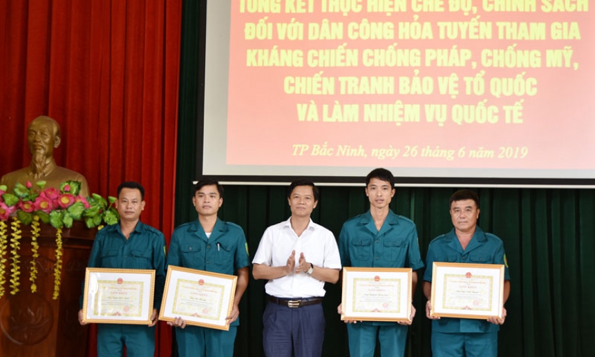 Thành phố Bắc Ninh tổng kết thực hiện chế độ, chính sách với dân công hỏa tuyến