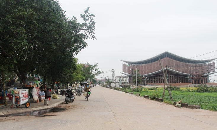 Hoàn thiện hệ thống hạ tầng,  đáp ứng nhu cầu phát triển