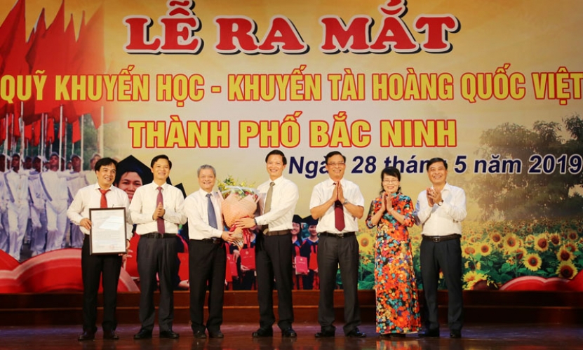 Quỹ Khuyến học - Khuyến tài Hoàng Quốc Việt: Điểm tựa nâng cánh những ước mơ
