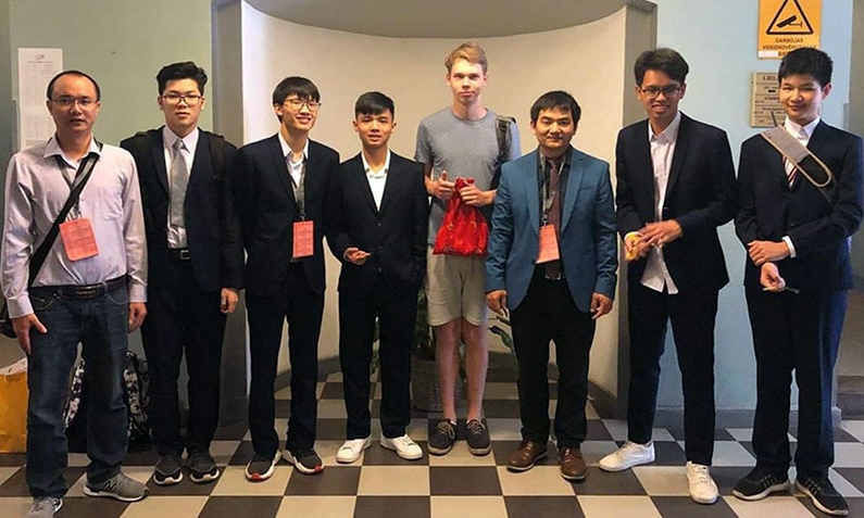 Học sinh Trường THPT chuyên Bắc Ninh được tặng Bằng khen tại kỳ thi Olympic Vật lý Châu Âu 2019