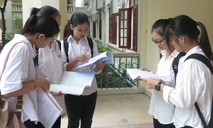 Hơn 13.600 thí sinh hoàn thành 2 môn thi Ngữ văn và Tiếng Anh