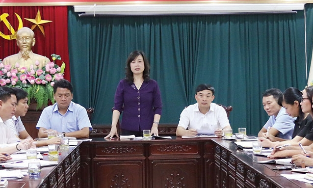 Phó Bí thư Tỉnh ủy Đào Hồng Lan dự sinh hoạt tại Chi bộ Ủy ban MTTQ tỉnh