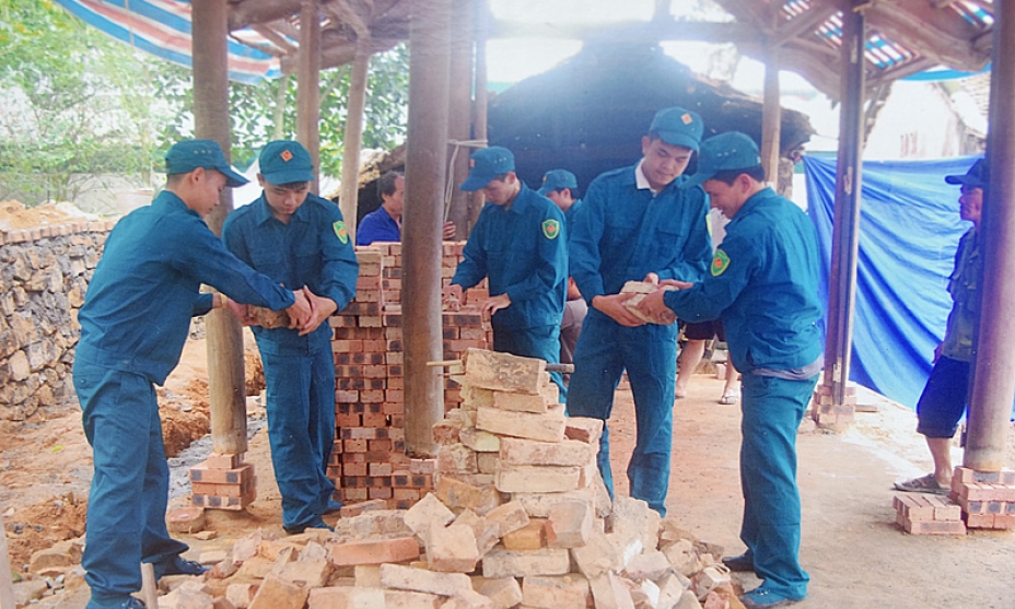 Dựng xây nông thôn mới,  củng cố “thế trận lòng dân”