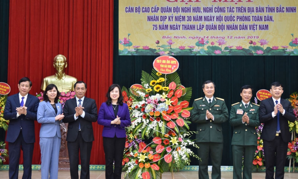 Gặp mặt cán bộ cao cấp Quân đội nghỉ hưu trên địa bàn tỉnh