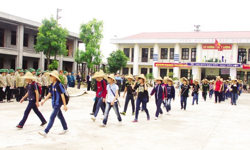 Tạo lập thế trận quốc phòng toàn dân vững mạnh