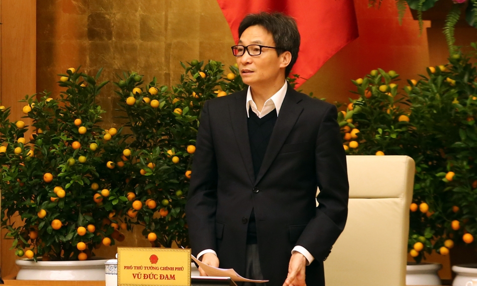 Phó Thủ tướng Vũ Đức Đam: ‘Phải an toàn, an tâm mới đi học trở lại’