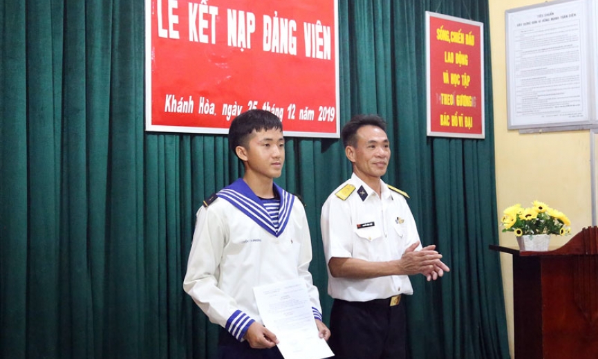 Kết nạp Đảng ở Trường Sa