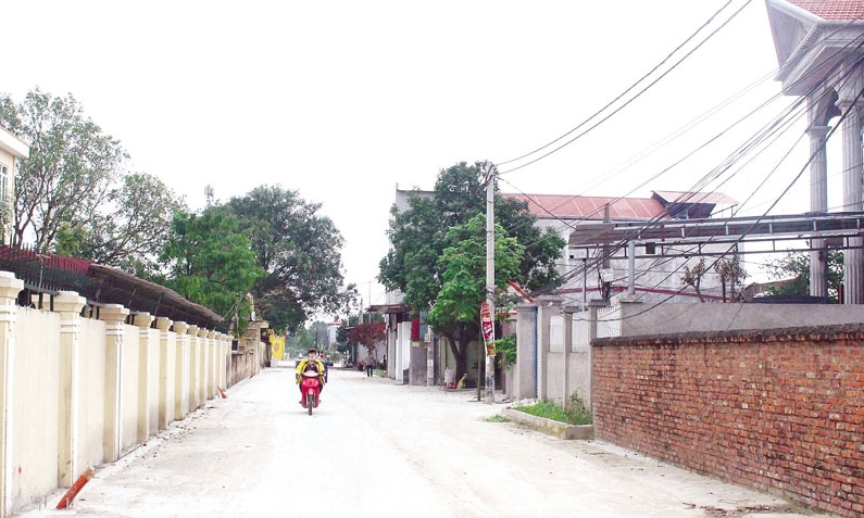 Long Châu gắn xây dựng Đảng  với phát triển kinh tế - xã hội