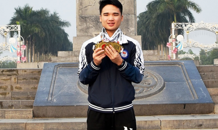 Vận động viên Đỗ Tú Tùng  tiếp tục mang vinh quang về cho đất nước