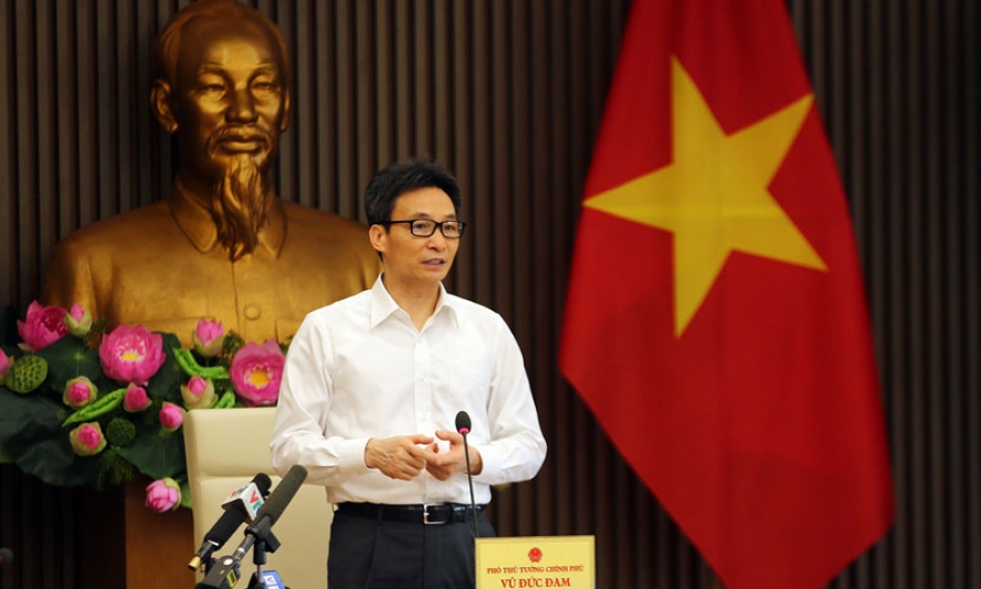 Phó Thủ tướng Vũ Đức Đam chủ trì bàn phương án tổ chức kỳ thi tốt nghiệp THPT 2020