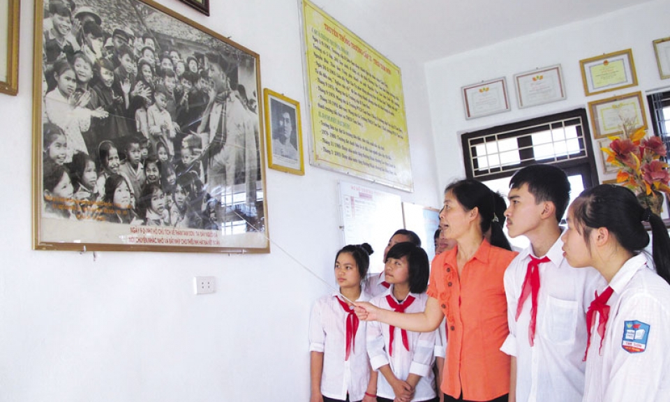 Cùng thắp sáng truyền thống hiếu học của quê hương