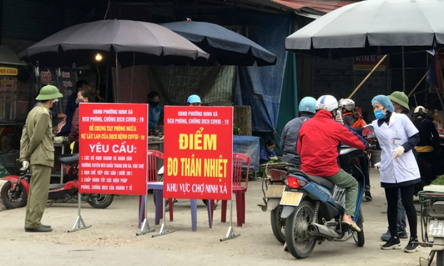 Thực hiện nghiêm việc tạm dừng hoạt động các cơ sở kinh doanh, dịch vụ không thiết yếu