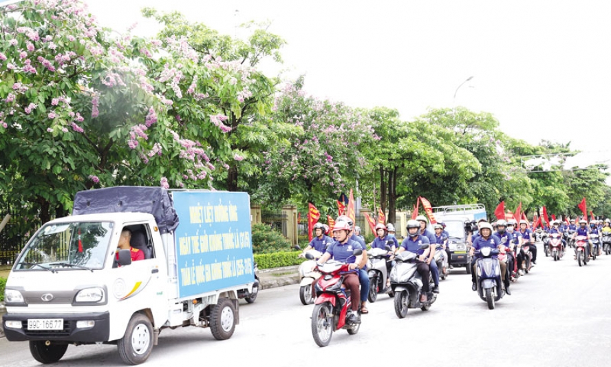 Bảo vệ thanh, thiếu niên khỏi tác động  của việc quảng cáo các sản phẩm thuốc lá  và sử dụng thuốc lá