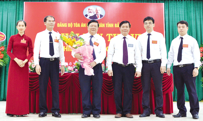 Đại hội Đảng bộ Tòa án  nhân dân tỉnh lần thứ VIII