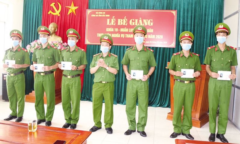 Hoàn thành khóa huấn luyện  cho 115 công dân thực hiện nghĩa vụ tham gia Công an nhân dân năm 2020