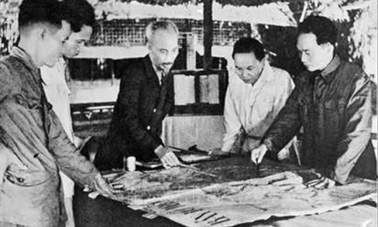 Chủ tịch Hồ Chí Minh với Chiến dịch Điện Biên Phủ