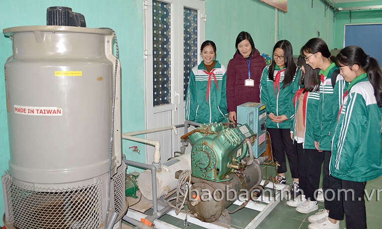 Hết lòng vì sự nghiệp “Trồng người”
