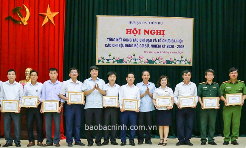 Tiên Du tổng kết công tác tổ chức Đại hội các Chi, Đảng bộ cơ sở nhiệm kỳ 2020-2025