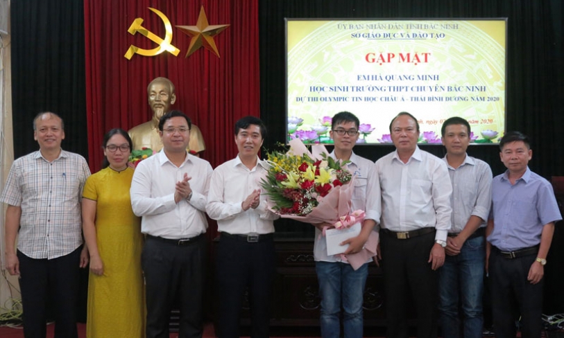 Sở Giáo dục-Đào tạo gặp mặt em Hà Quang Minh