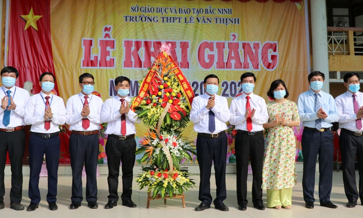 Lãnh đạo tỉnh dự khai giảng năm học 2020-2021