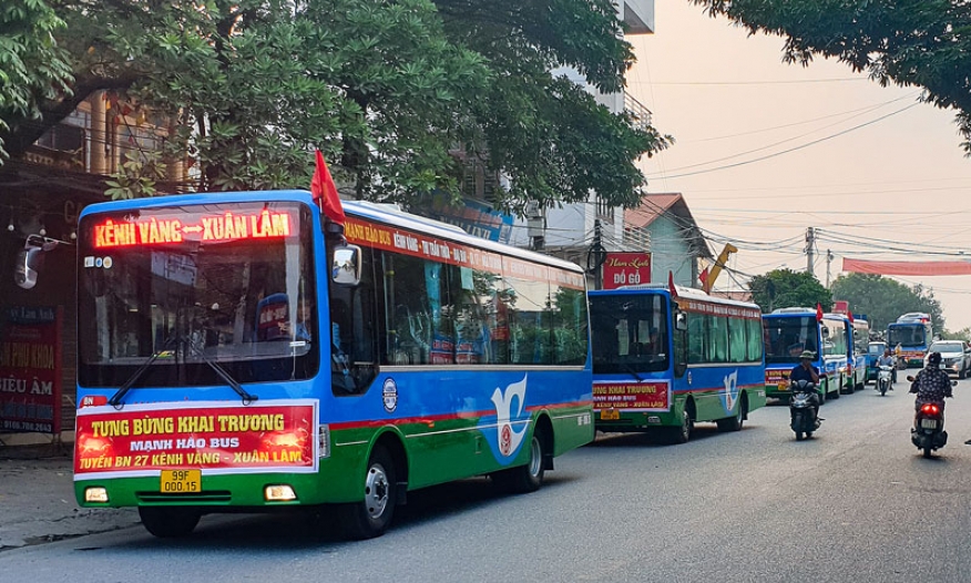 Khai trương tuyến xe buýt nội tỉnh Kênh Vàng – Xuân Lâm