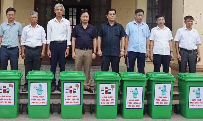 Triển khai mô hình điểm “Khu dân cư bảo đảm an ninh trật tự và bảo vệ môi trường”