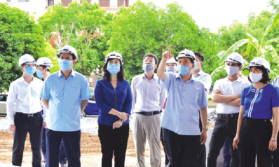 Bí thư Tỉnh ủy thăm, kiểm tra tiến độ xây dựng  công trình Trụ sở các Ban Đảng tỉnh
