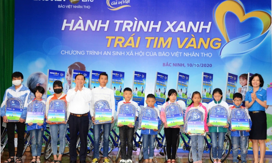 Công ty Bảo Việt Nhân thọ Bắc Ninh tổ chức chương trình “Hành trình xanh – Trái tim vàng” tại huyện Thuận Thành