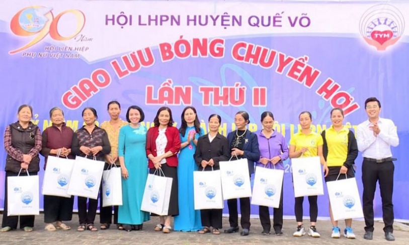 Nhiều hoạt động chào mừng kỷ niệm 90 năm Ngày thành lập Hội LHPN Việt Nam