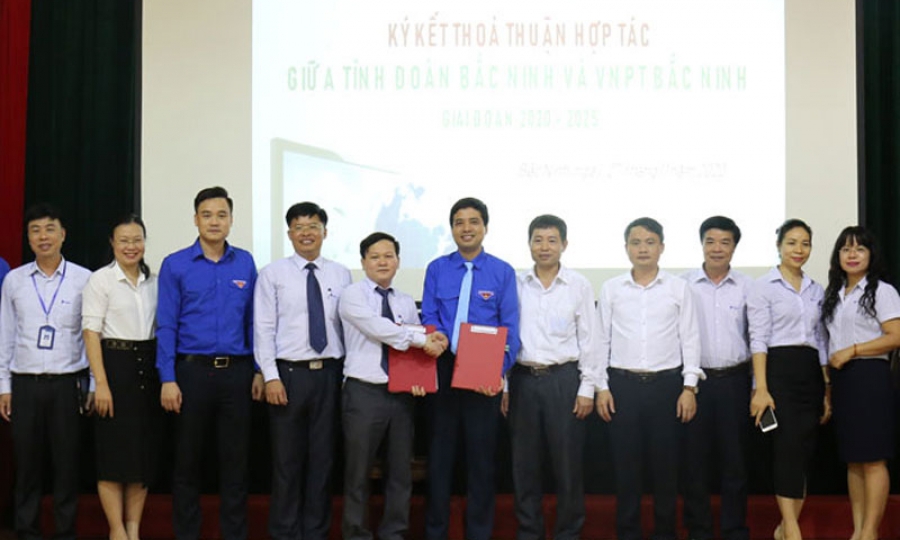 Hơn 200 cán bộ Đoàn cơ sở học tập, quán triệt Nghị quyết Đại hội Đảng bộ tỉnh lần XX