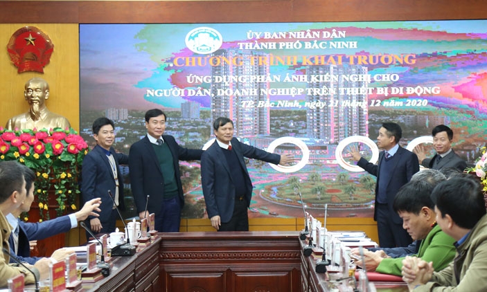 Bắc Ninh: Người dân “gặp” chính quyền qua ứng dụng trên điện thoại