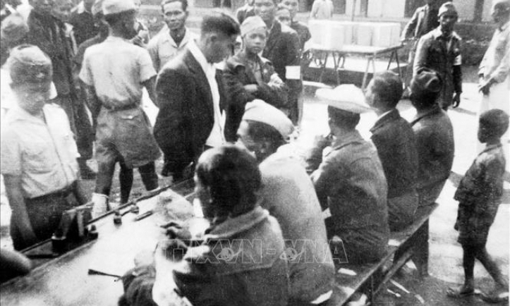 75 năm Ngày Tổng tuyển cử đầu tiên: Không ngừng đổi mới vì lợi ích của nhân dân