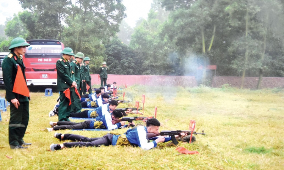 Thực hiện tốt công tác bồi dưỡng, giáo dục kiến thức quốc phòng và an ninh