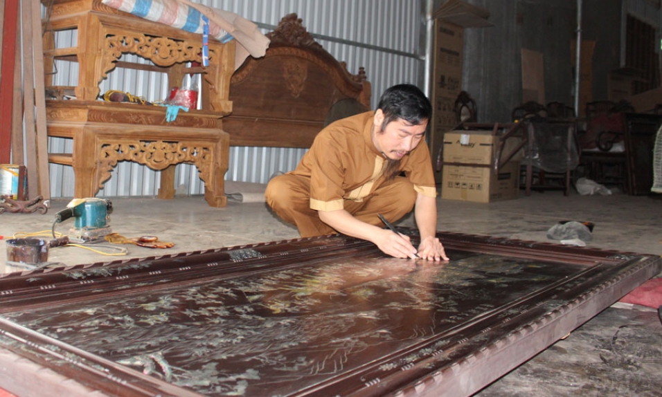 Người thổi hồn vào nghệ thuật khảm trai