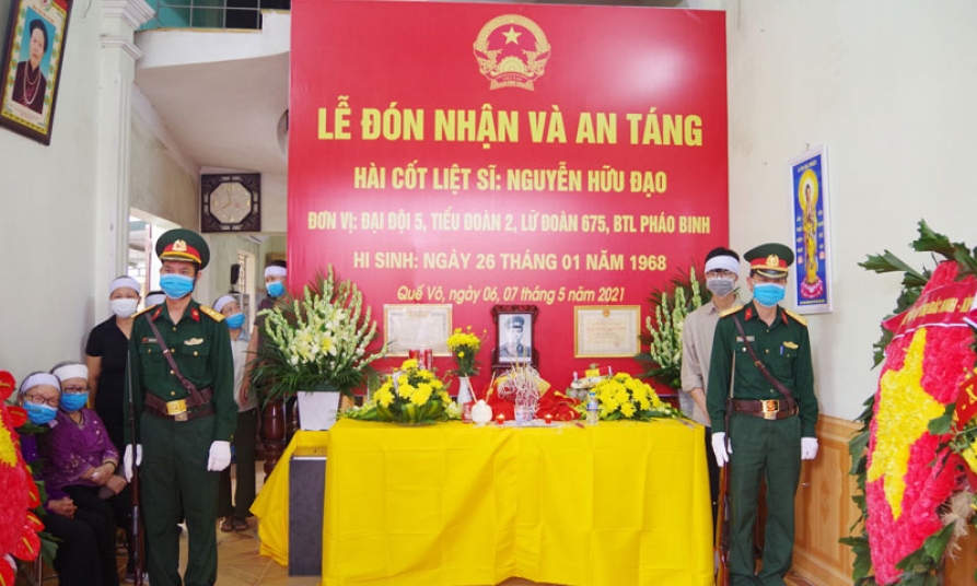 Lễ đón nhận và an táng hài cốt liệt sĩ Nguyễn Hữu Đạo